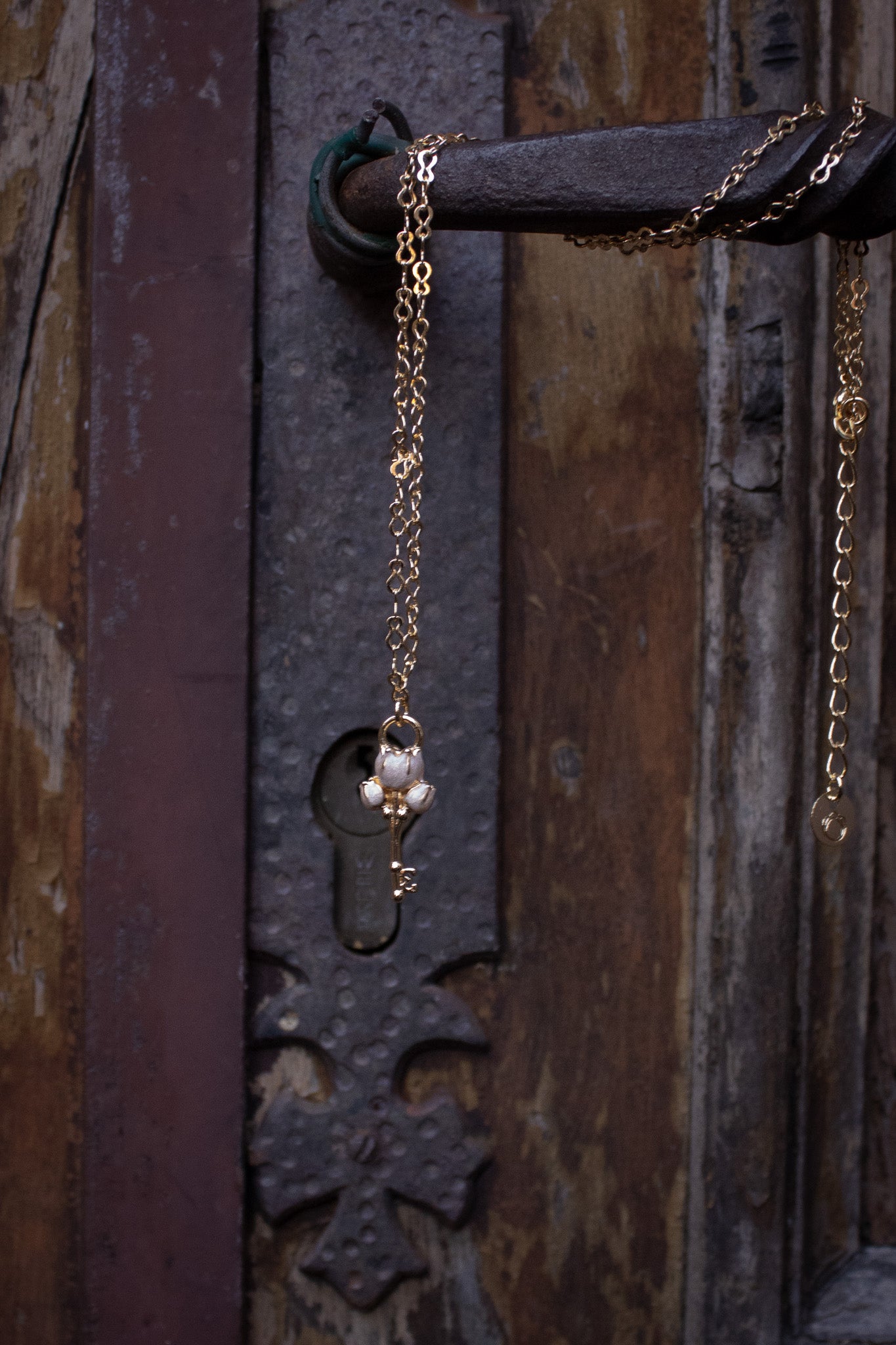 Collana Chiave del giardino Mughetto