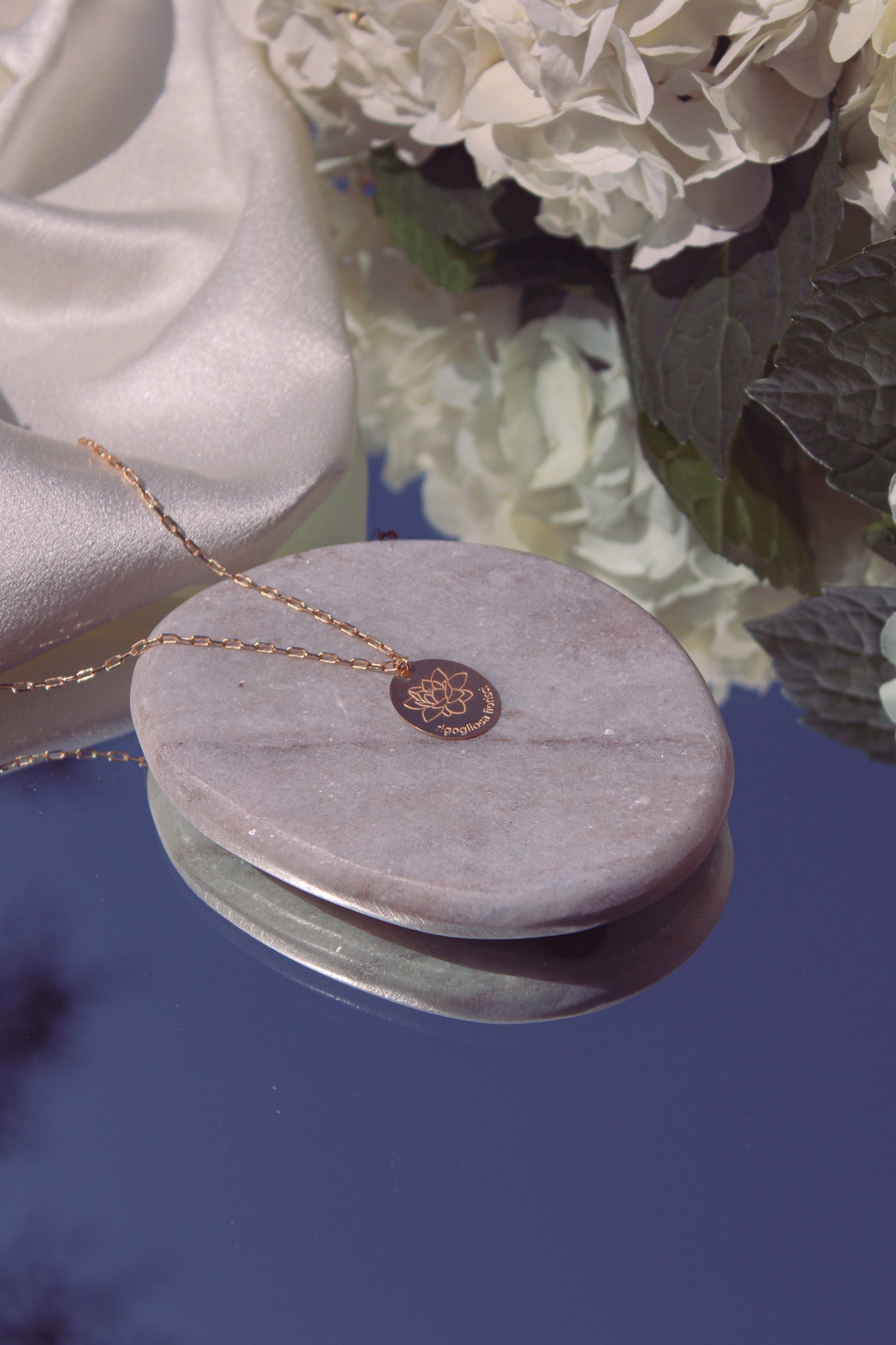 Collana Fiore di Loto - Rigogliosa fiorisci - Giugno