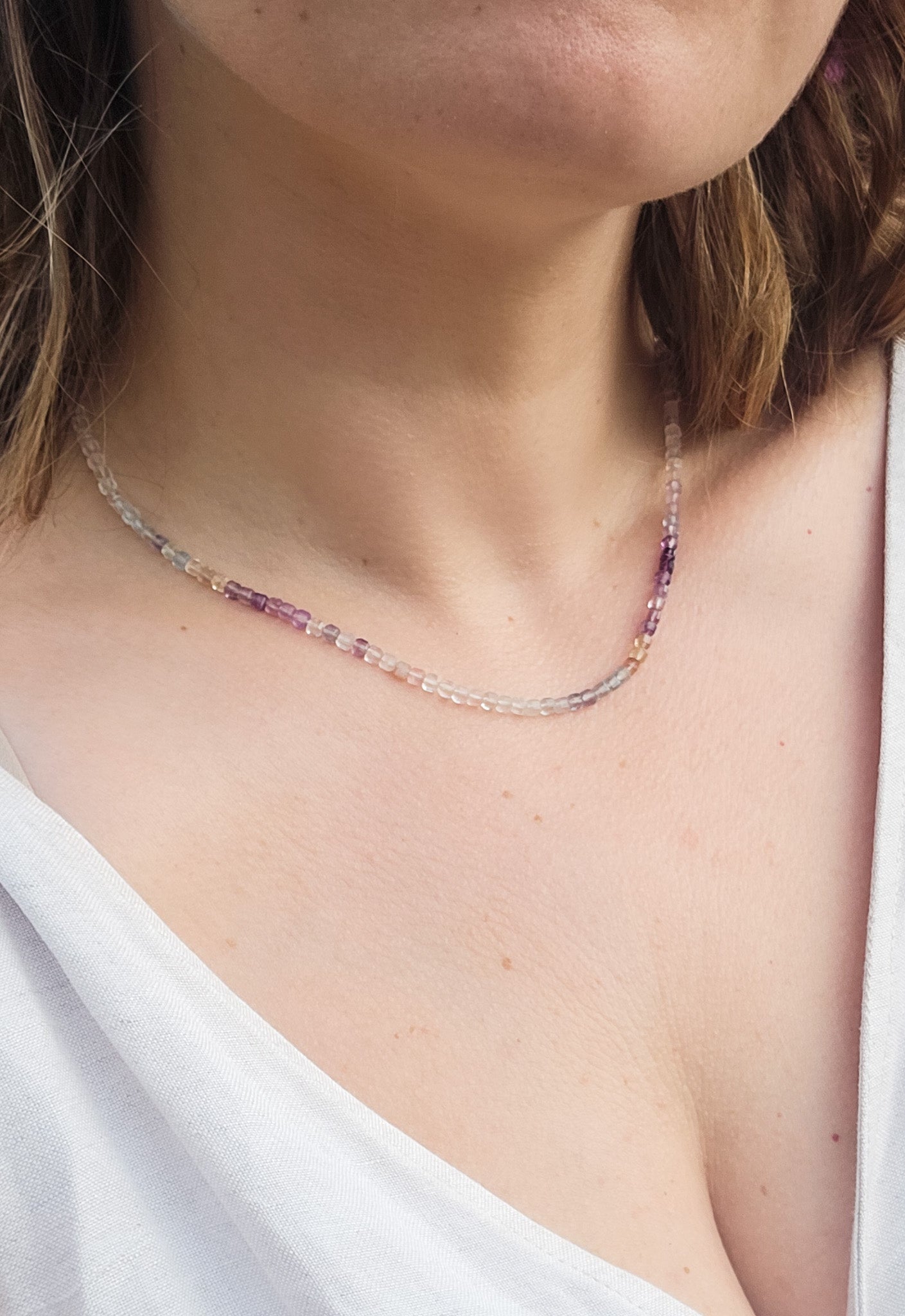 Collana di piccole tormaline azzurre e viola