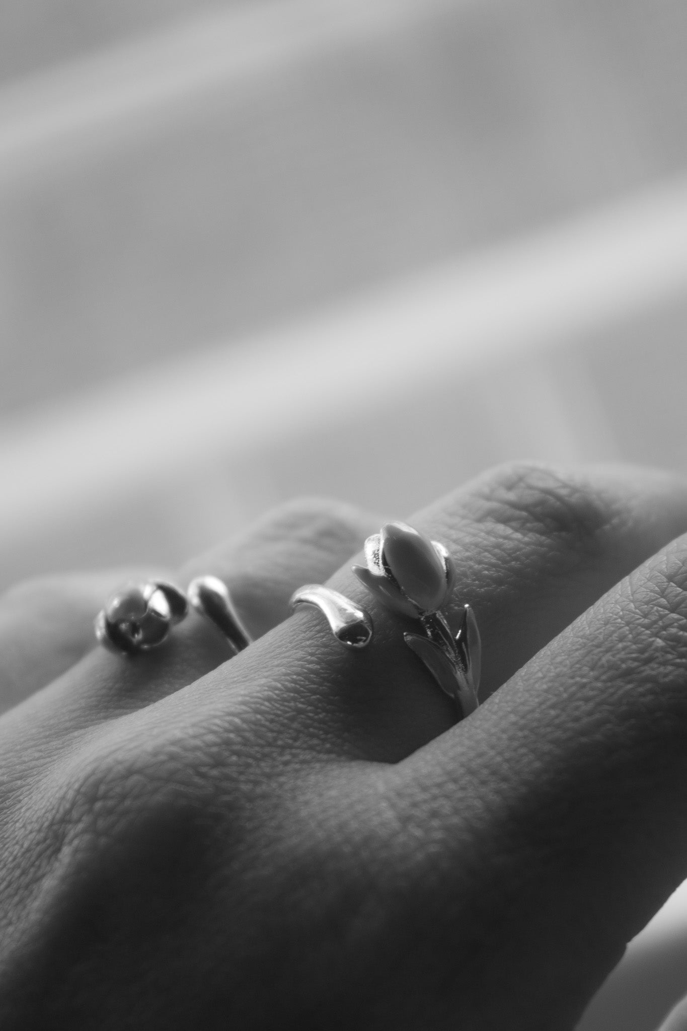 Anello Tulipano Singolo aperto sopra