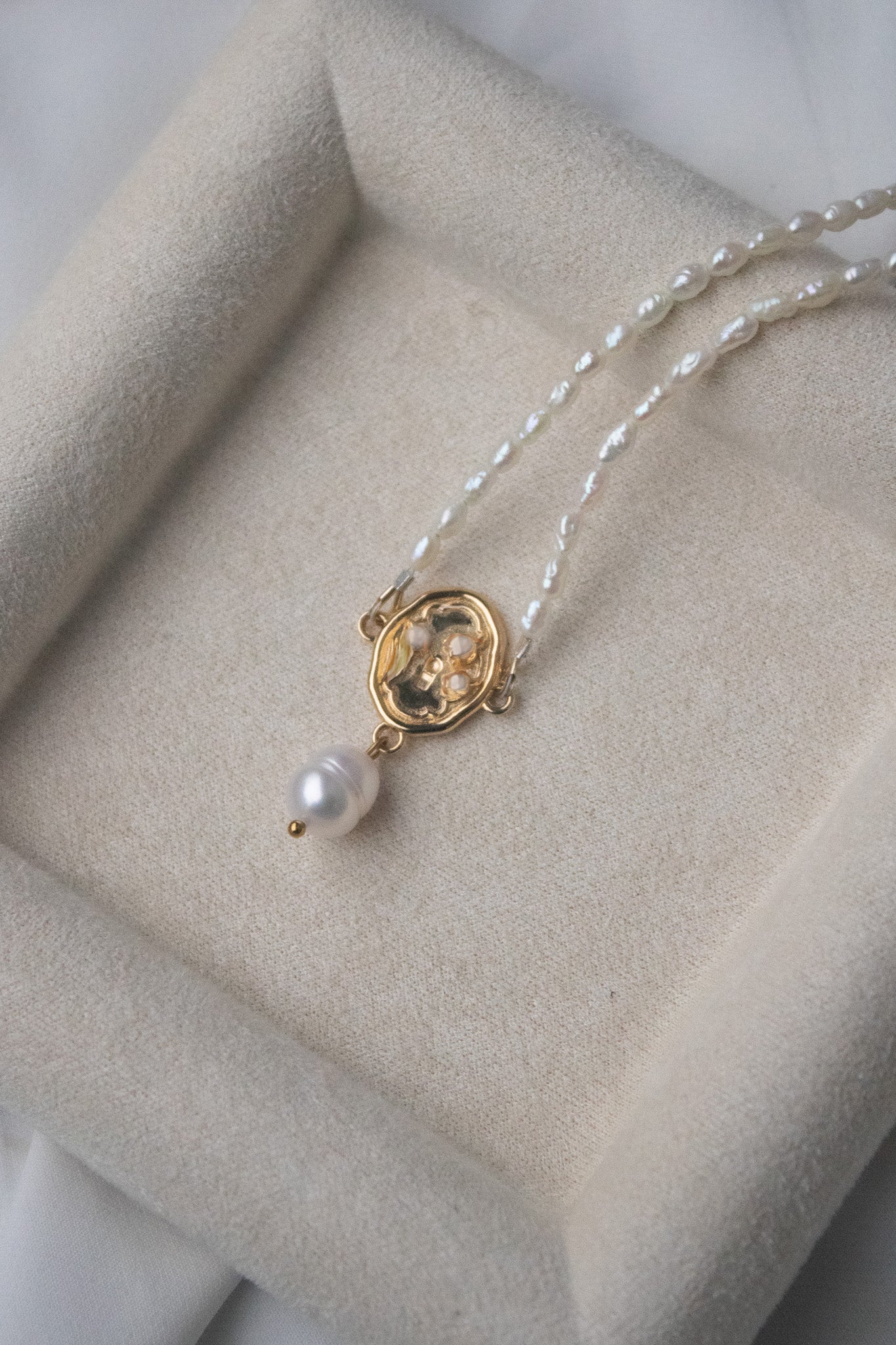 Collana di Perle con Serratura "Try try try"