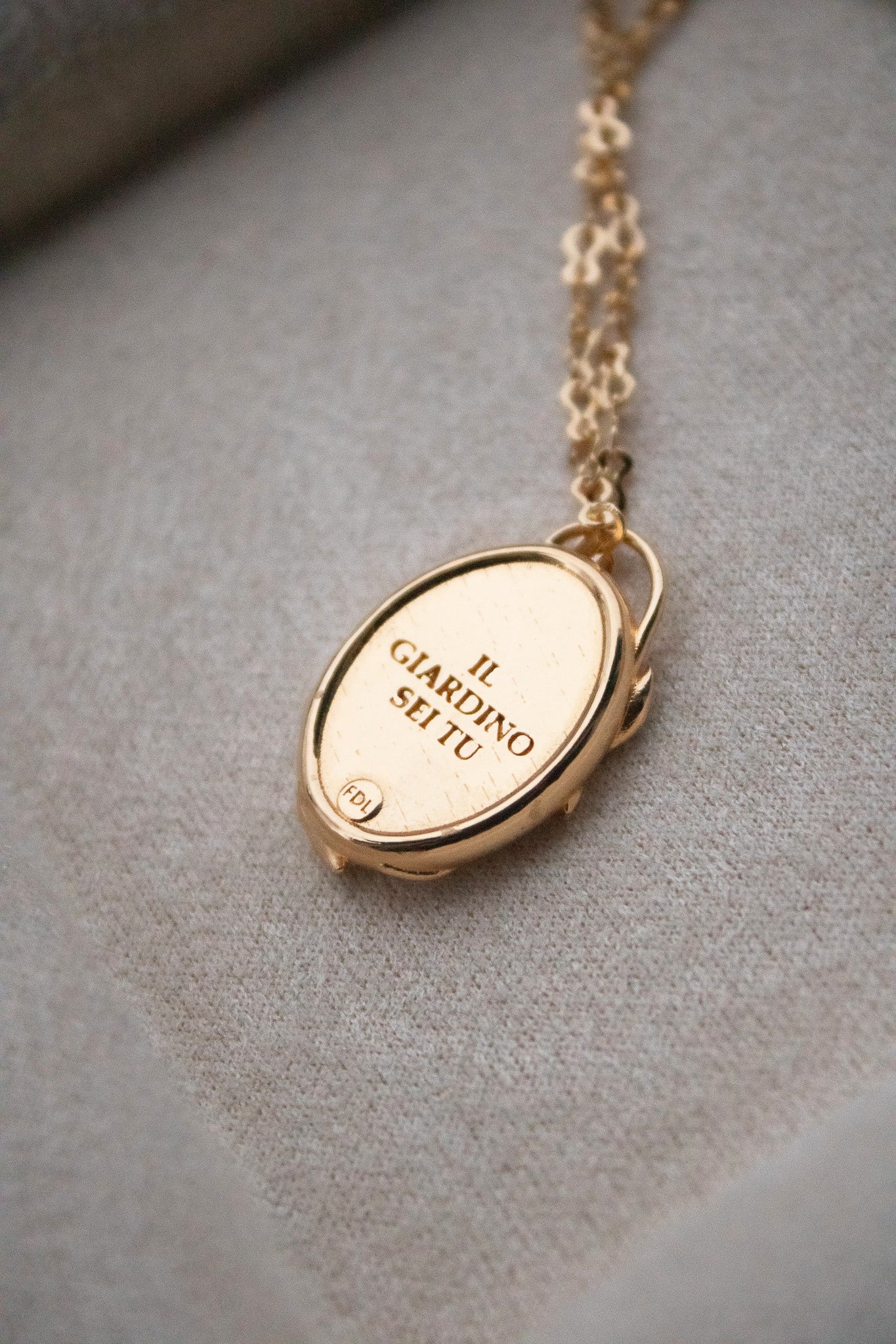 Collana Medaglione Serratura "Il Giardino sei Tu"