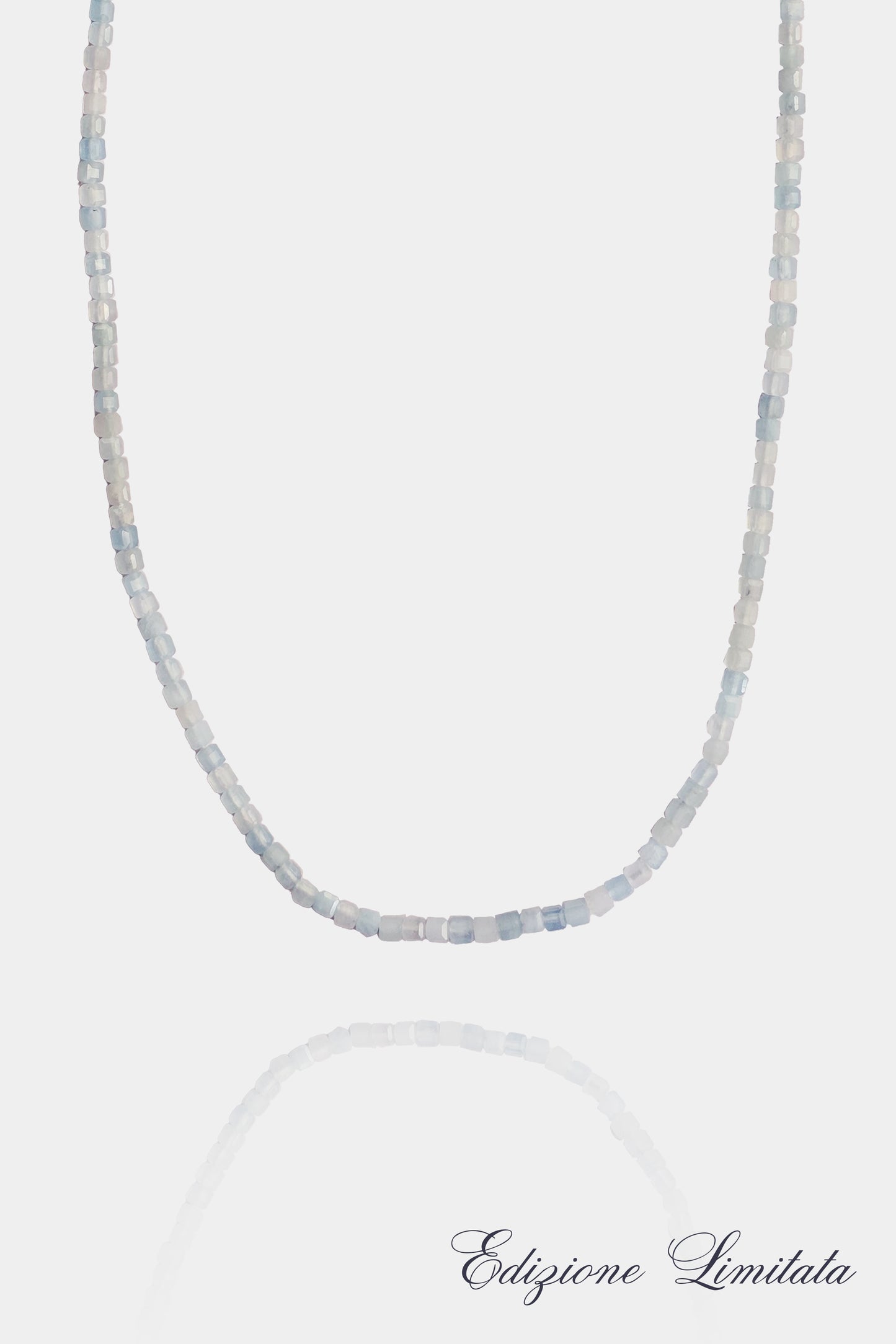Collana di piccole acquamarine