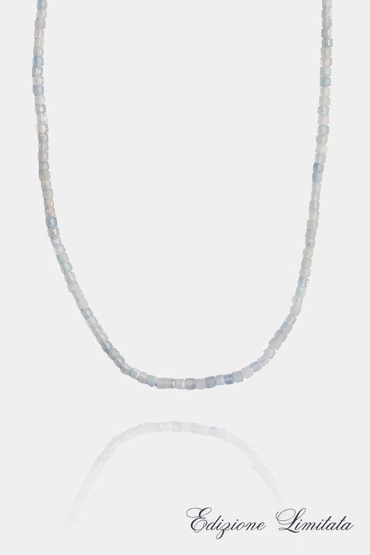 Collana di piccole acquamarine