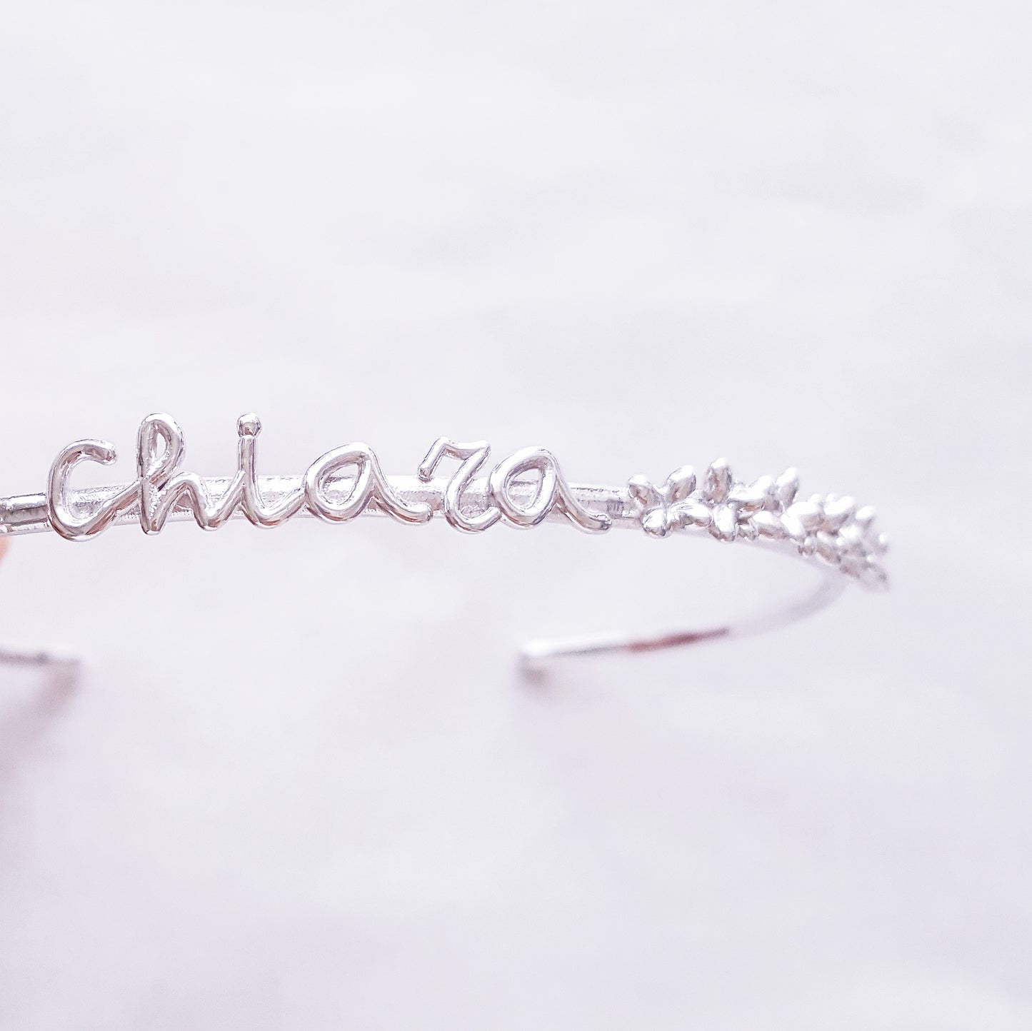 Bracciale Floreale con Nome o Frase Personalizzato