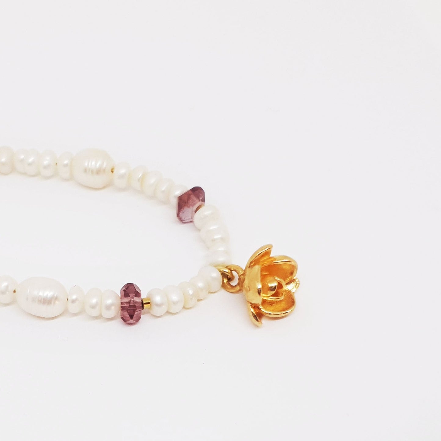 Collana Magnolia con perle di fiume - Oro giallo